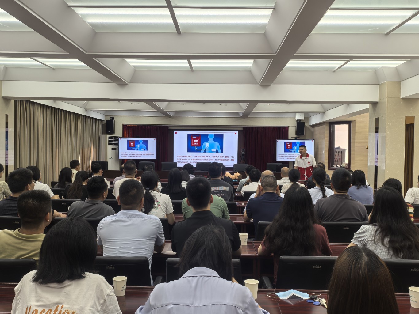 “救”在身边 机关先行 | 市住建局开展应急救护普及培训系列活动