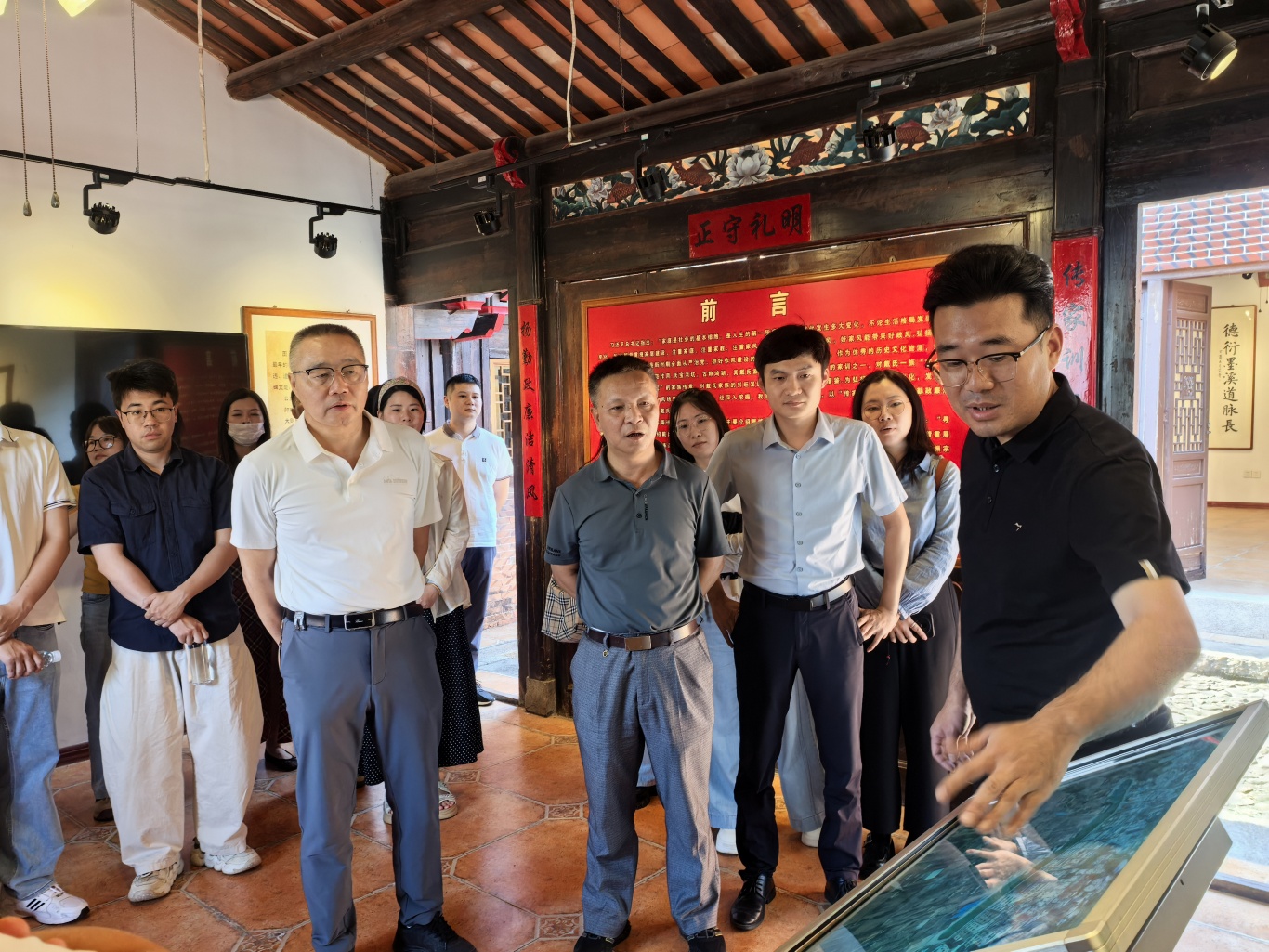 漳州市住建局举办学习弘扬谷文昌先进事迹暨年轻干部深入贯彻中央八项规定精神学习教育专题培训班